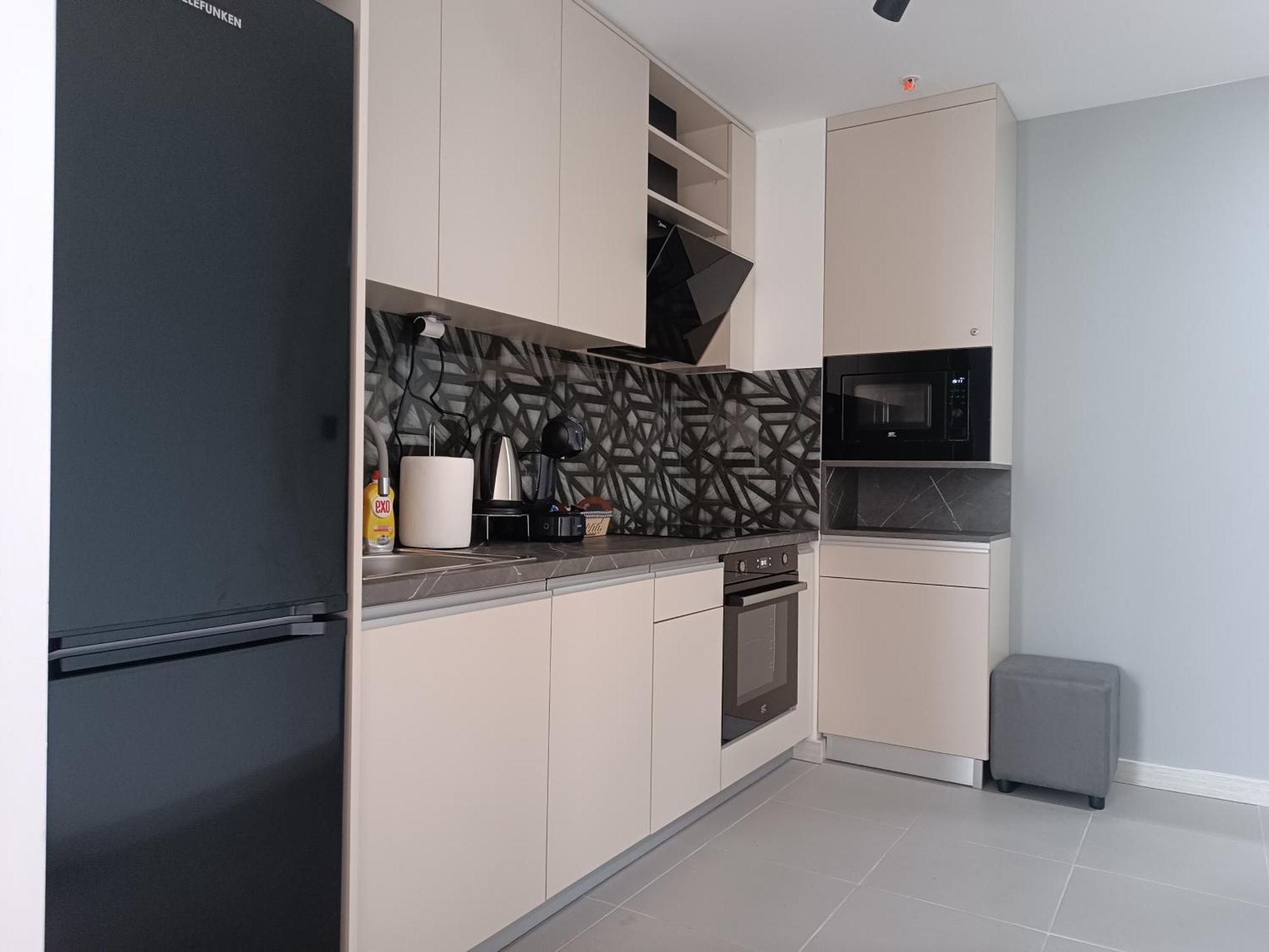 19Th & 18Th Floor Secure Apartments With Pool & Fitness & Parking Included In Price Skopje Eksteriør bilde