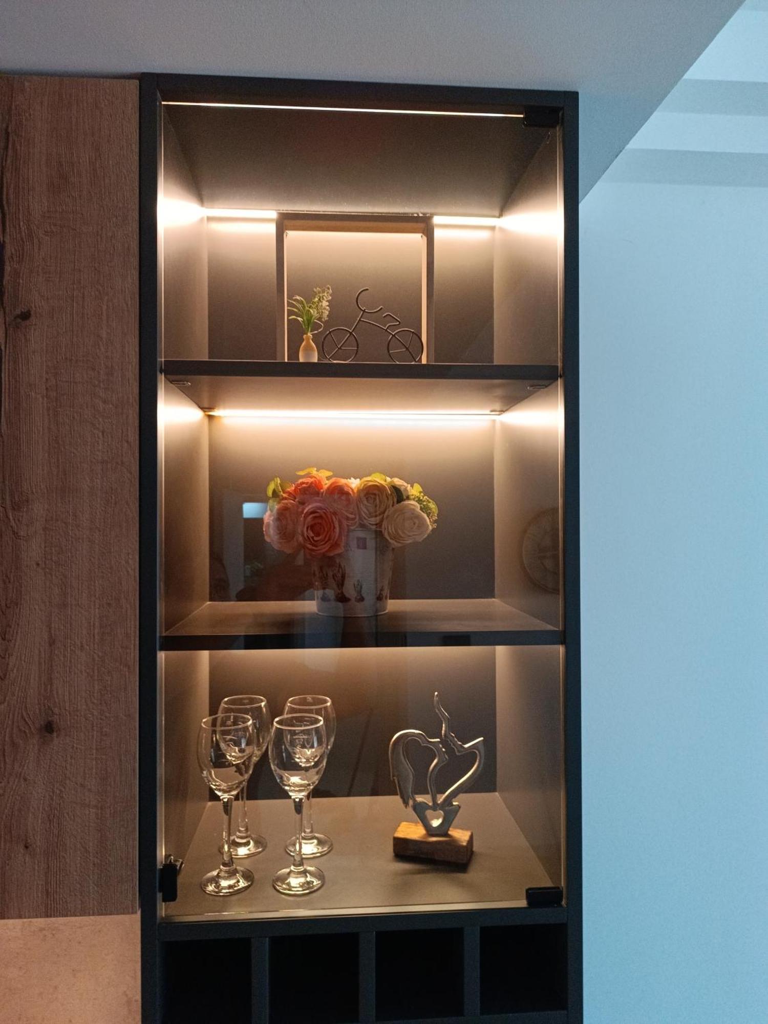 19Th & 18Th Floor Secure Apartments With Pool & Fitness & Parking Included In Price Skopje Eksteriør bilde