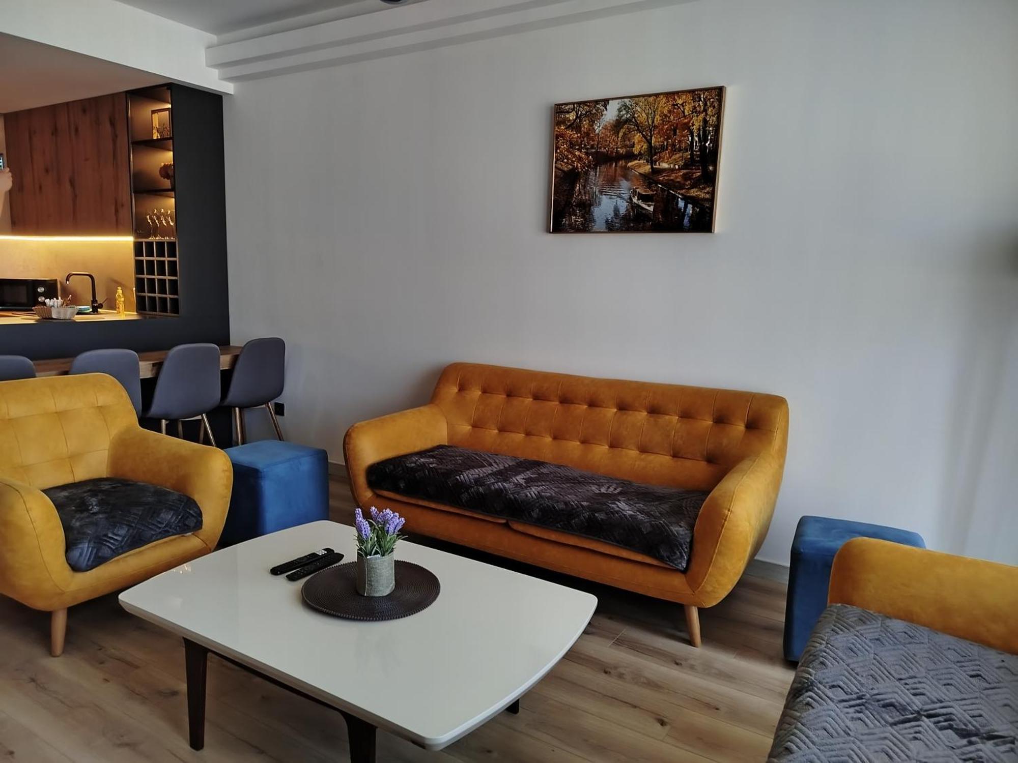 19Th & 18Th Floor Secure Apartments With Pool & Fitness & Parking Included In Price Skopje Eksteriør bilde
